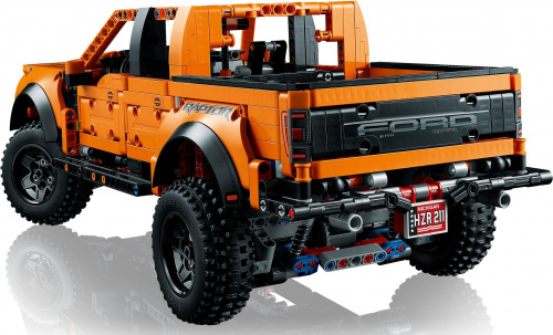 Конструктор LEGO Technic Пикап Ford F-150 Raptor 42126 фото 5