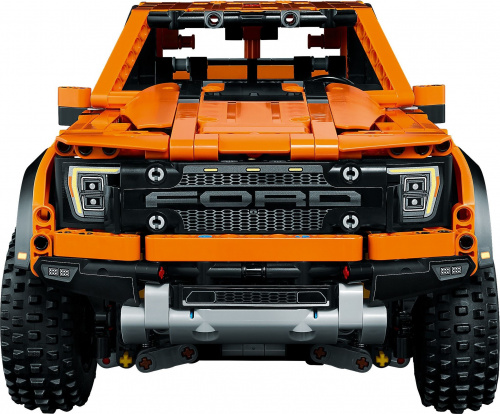 Конструктор LEGO Technic Пикап Ford F-150 Raptor 42126 фото 3